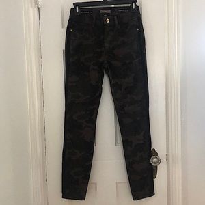DL1961 Florence Ankle Skinny Jean